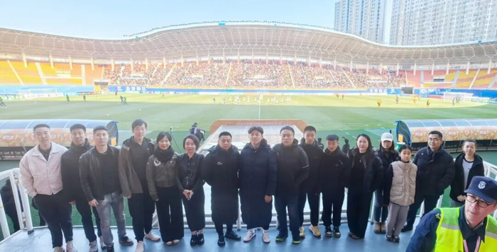 开云网址-【连商·绿茵行】大连民营企业家集体观赛中甲 共筑足球城新未来|大连足球|足球队|中甲联赛|精神_新浪体育_新浪新闻